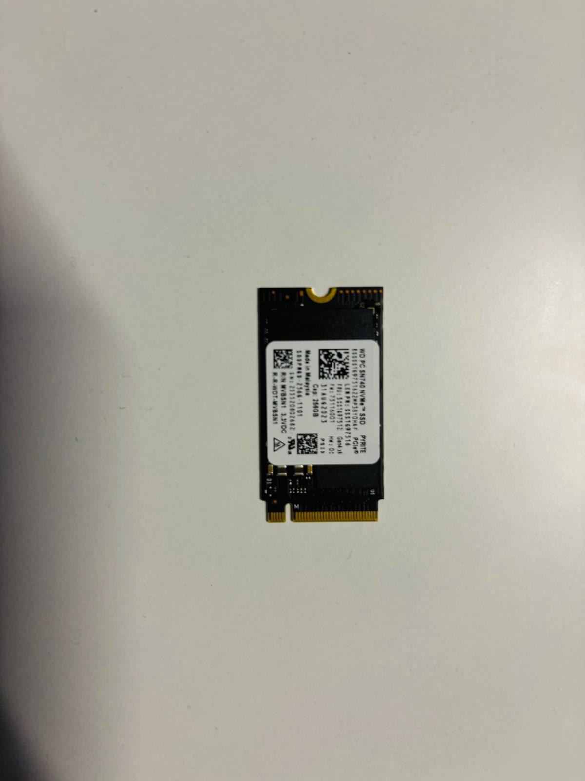 WD 256GB SN740 SDDQNQD-256G 4000-2000MB/s M2 2242 NVME GEN4 Disk Kutusuz