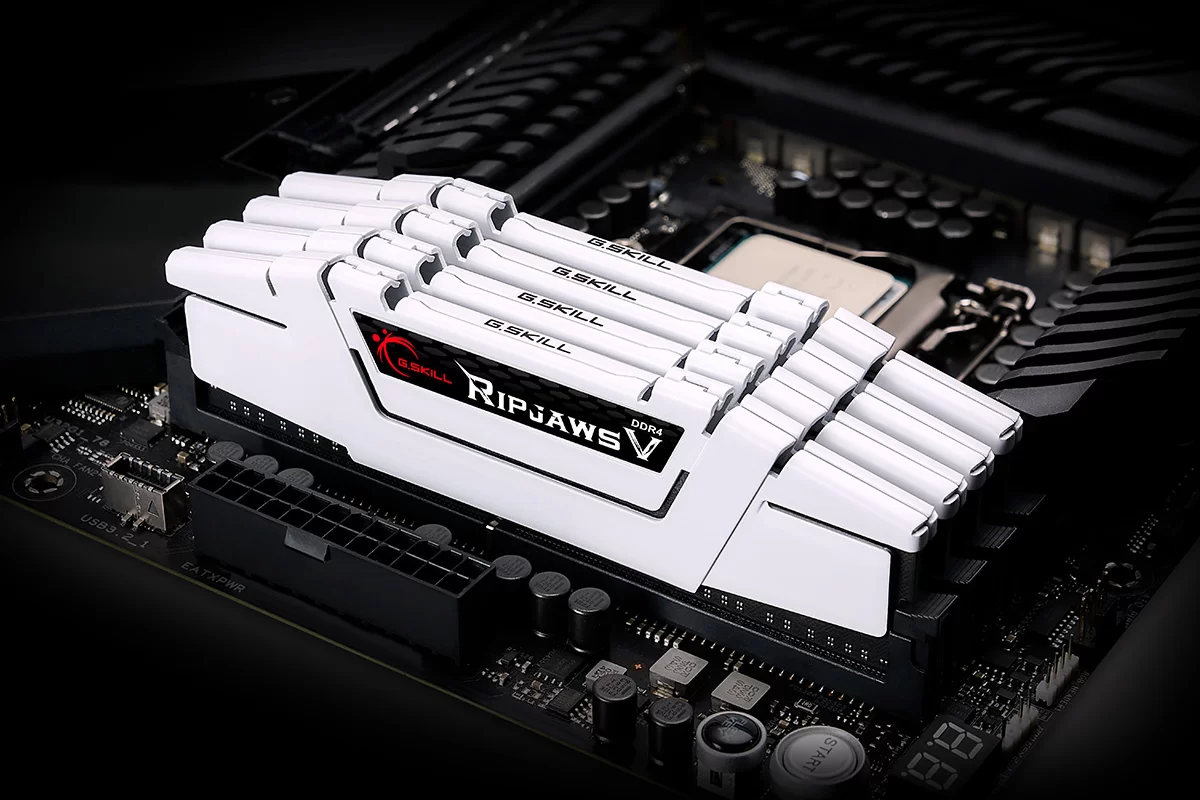 GSKILL 16GB DDR4 3200MHZ CL16 PC RAM RIPJAWS V F4-3200C16S-16GVK