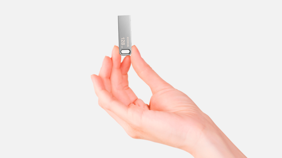 KIOXIA 128GB USB 3.2 Usb Bellek U366 LU366S128GG4