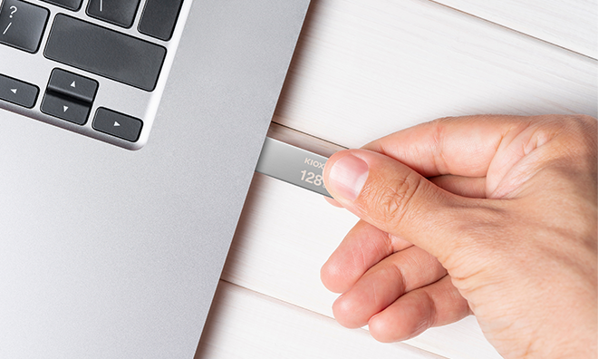 KIOXIA 128GB USB 3.2 Usb Bellek U366 LU366S128GG4