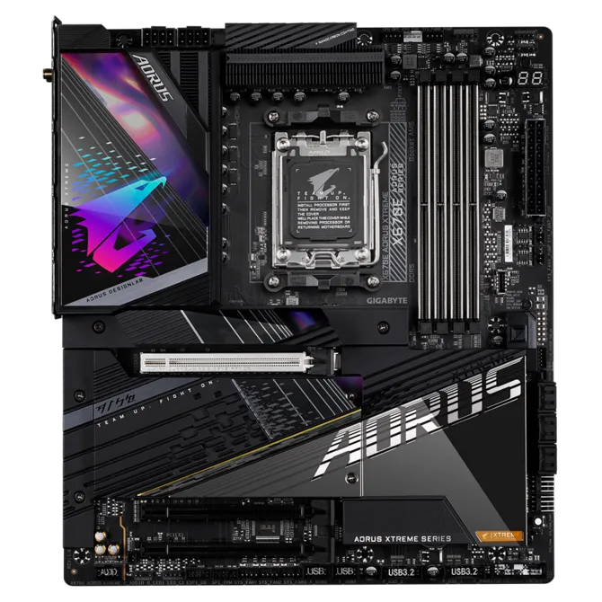 GIGABYTE X670E AORUS XTREME DDR5 HDMI-DP TYPEC PCIE 4.0 AM5 ATX