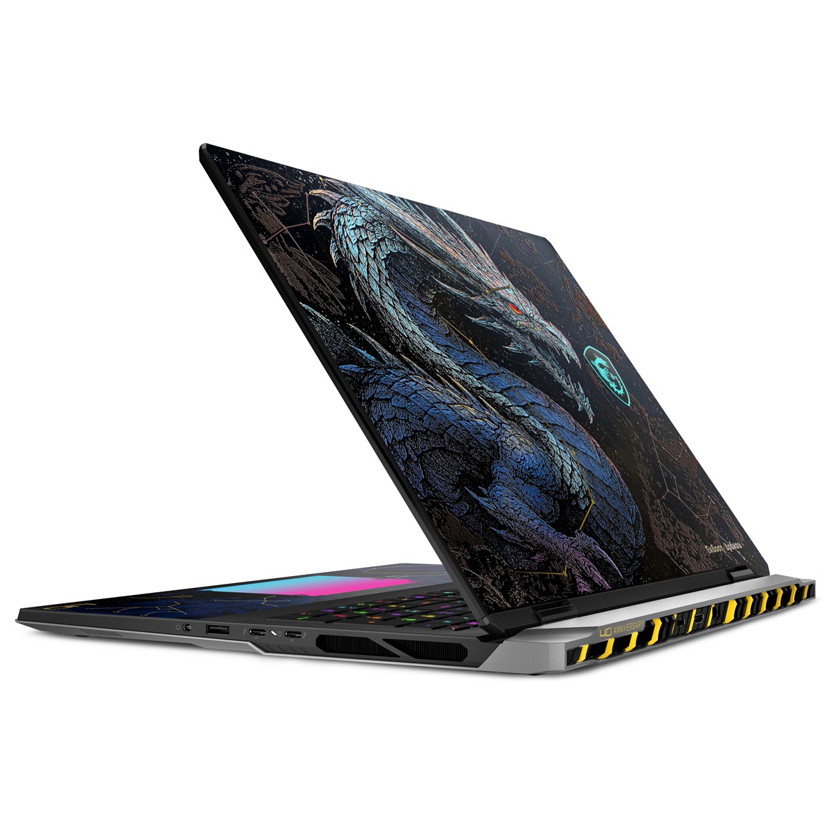 MSI 18" UHD ULTRA 9 290HX-96GB DDR5 RAM-4TB NVME-24GB RTX5090-W11G GAMING NOTEBOOK / TITAN 18 HX DRAGON ED A2WJ-1223TR